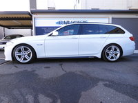 BMW 5シリーズ 528i　ツーリングMスポーツパッケージ