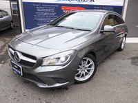 メルセデスベンツ CLAクラス CLA180　シューティングブレーク