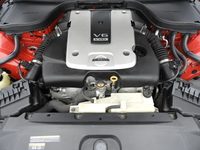 日産 スカイライン 370GT