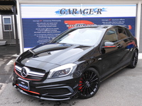 AMG Aクラス A45 4 AMG ブラックエディション１