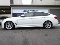 BMW 3シリーズグランツーリスモ 320i　Mスポーツ