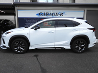 レクサス NX 300h　Fスポーツ