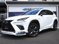 レクサス NX 300h　Fスポーツ