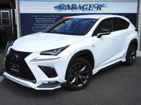 レクサス NX 300h　Fスポーツ