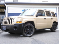 ジープ パトリオット スポーツ　4WD