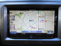 966f8103 ae87 4ff5 b971 6c10f4a77164 sm