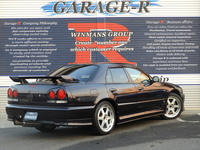日産 スカイライン 25GT-Xセダン