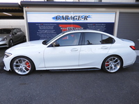 BMW 3シリーズ 320i　Mスポーツ
