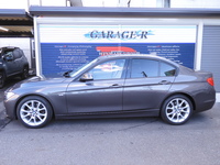 BMW 3シリーズ 328i モダン