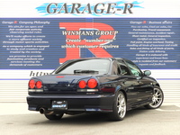 日産 スカイライン 25GT TURBO セダン