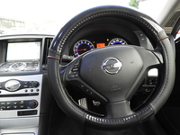 日産 スカイライン 370GT タイプS