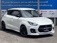 スズキ スイフト スポーツ セーフティパッケージ装着車