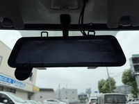 F660317d 2c18 420e b02c 9208283dc646 sm